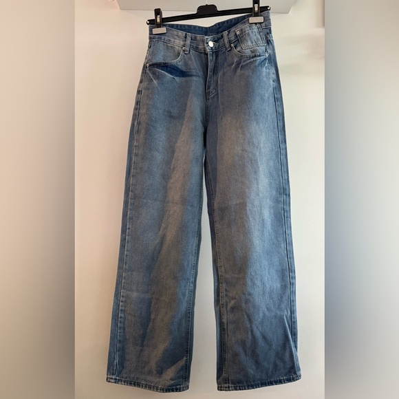 Good 90s High rise Wide leg Jeans with excellent condition - Picture 2 of 7